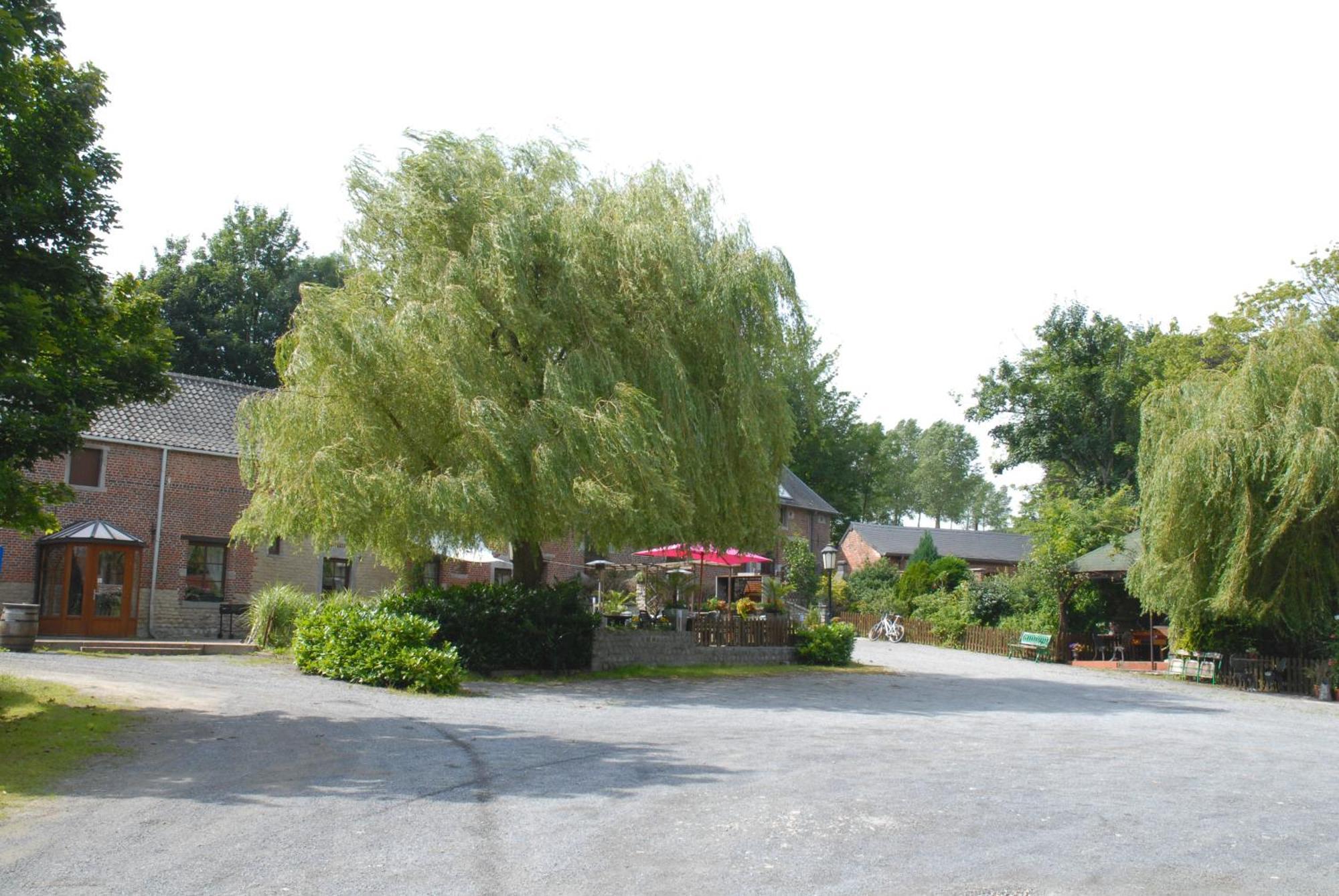 Hotel Restaurant La Ferme De Grambais Nivelles Exteriér fotografie
